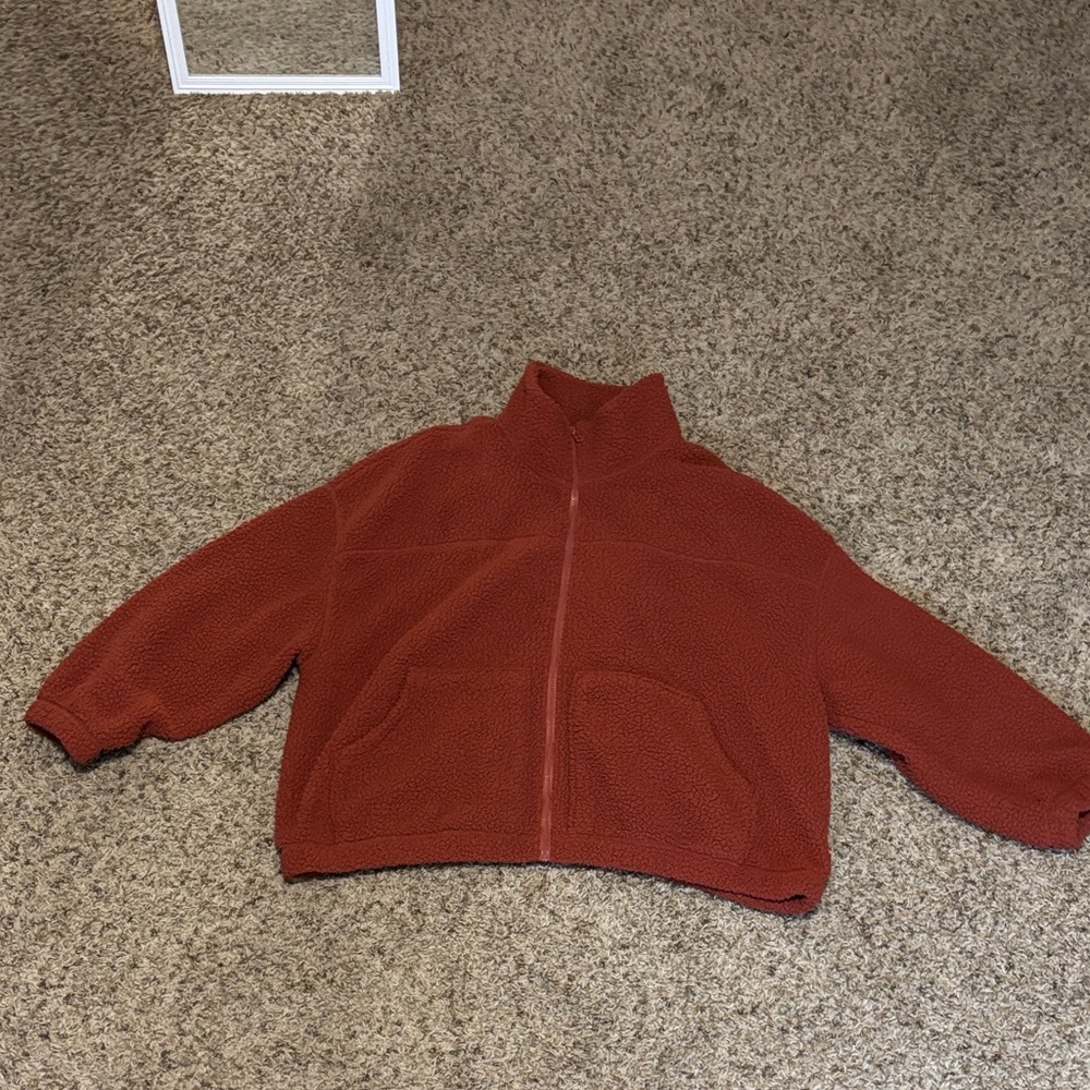 Old Navy women’s zip up sherpa